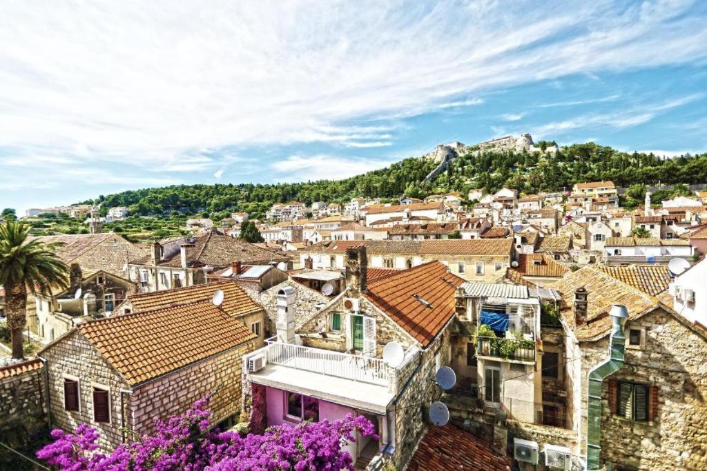 Vila Maria Paula Old Town Hvar ฮวาร์ ภายนอก รูปภาพ
