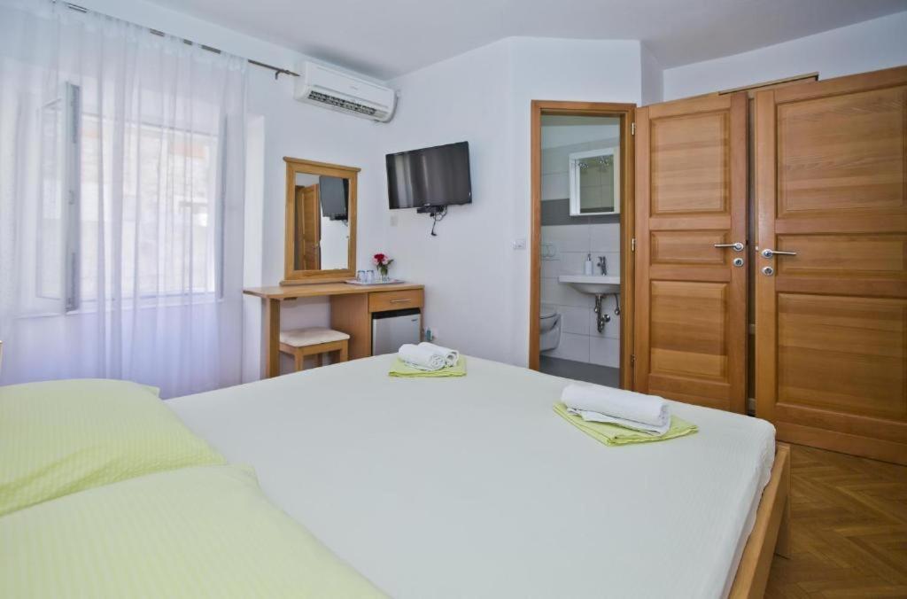 Vila Maria Paula Old Town Hvar ฮวาร์ ภายนอก รูปภาพ